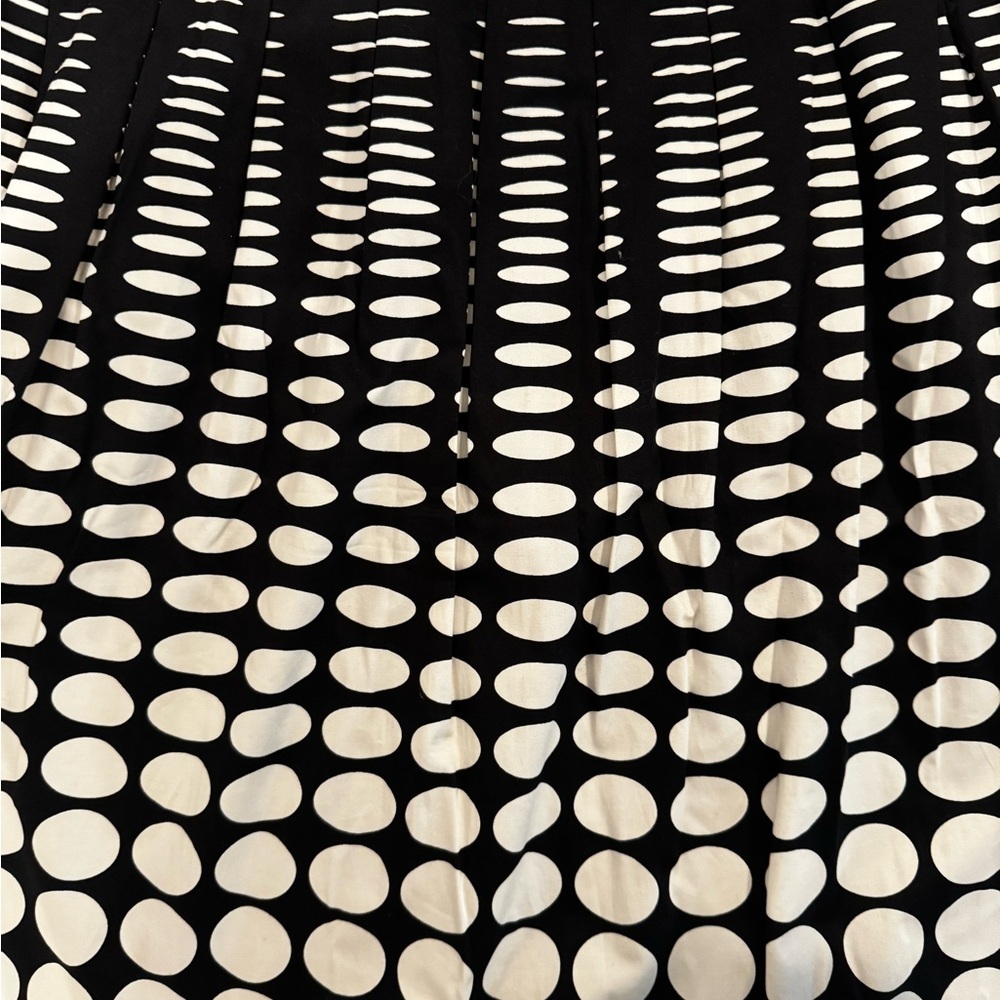 Talbots Black and White Geo Print Pleated Midi Skirt Sz 16P - Picture 5 of 5